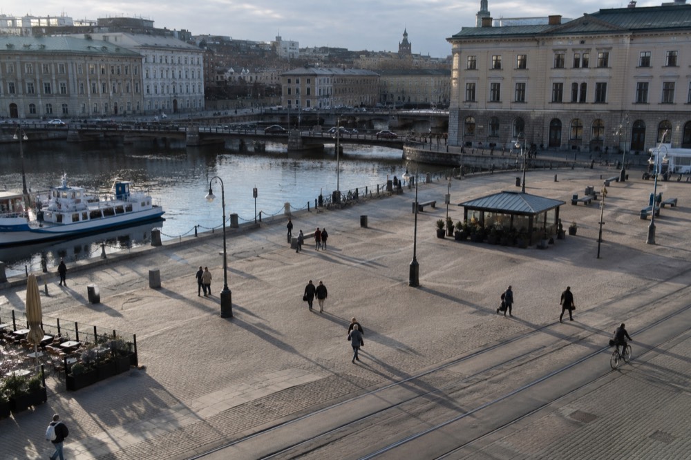 A Vasttrafik archipelago ferry approaching a wooden jetty on a car-free island