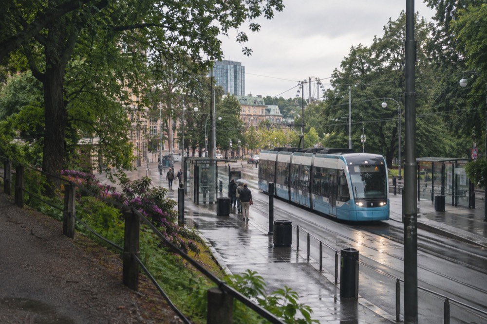 A Gothenburg tram arriving at Korsvägen stop near Liseberg